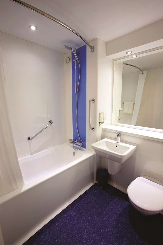 Travelodge Milton Keynes Old Stratford Kamer foto