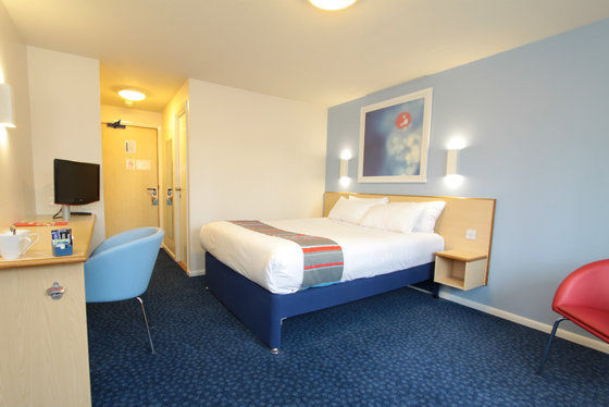Travelodge Milton Keynes Old Stratford Kamer foto